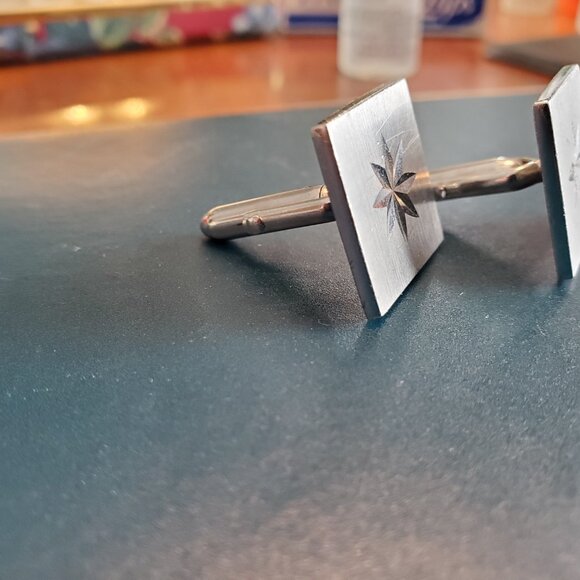 VTG Brushed Silver Tone Starburst Cufflinks - Picture 3 of 3